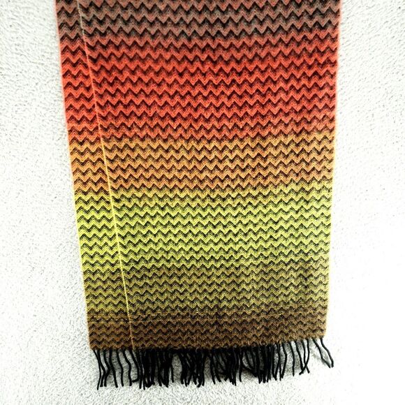 100% Cashmere Scarf Multicolor Gradient 64 X 13 Made in Scotland British Flag - Picture 5 of 13